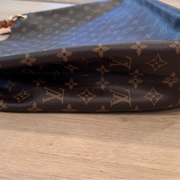 Louis Vuitton Graceful MM - LV bag. - Picture 7 of 14